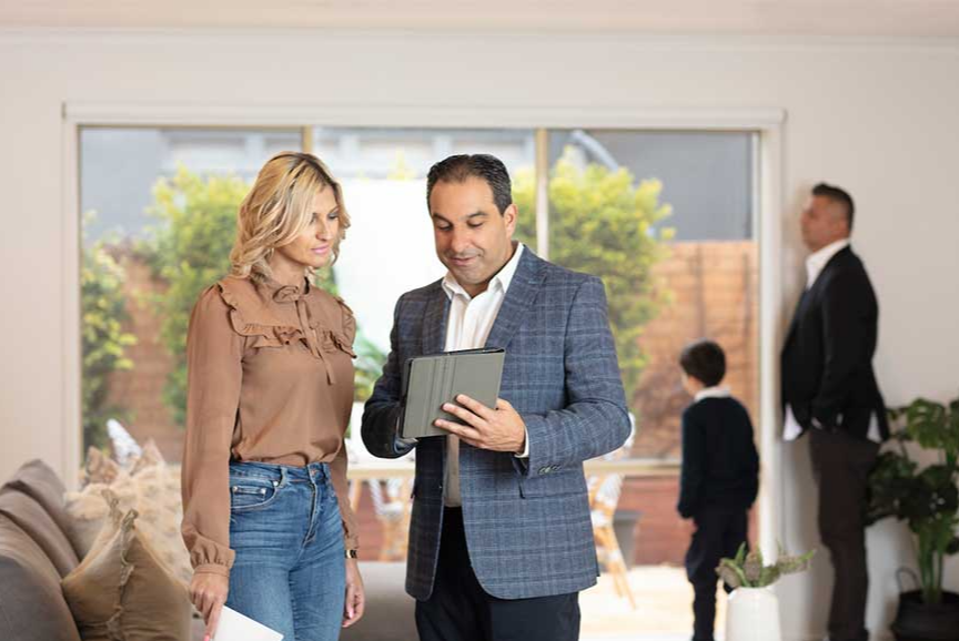 Choosing an agent: real estate commission explained