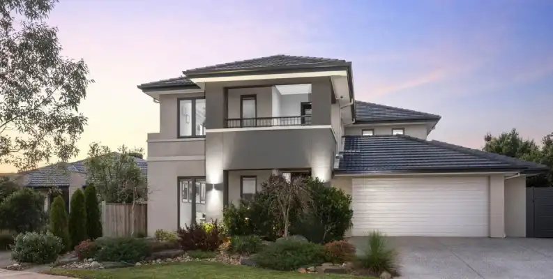 EST Property professional real estate agent portrait, property consultant for buying and selling homes